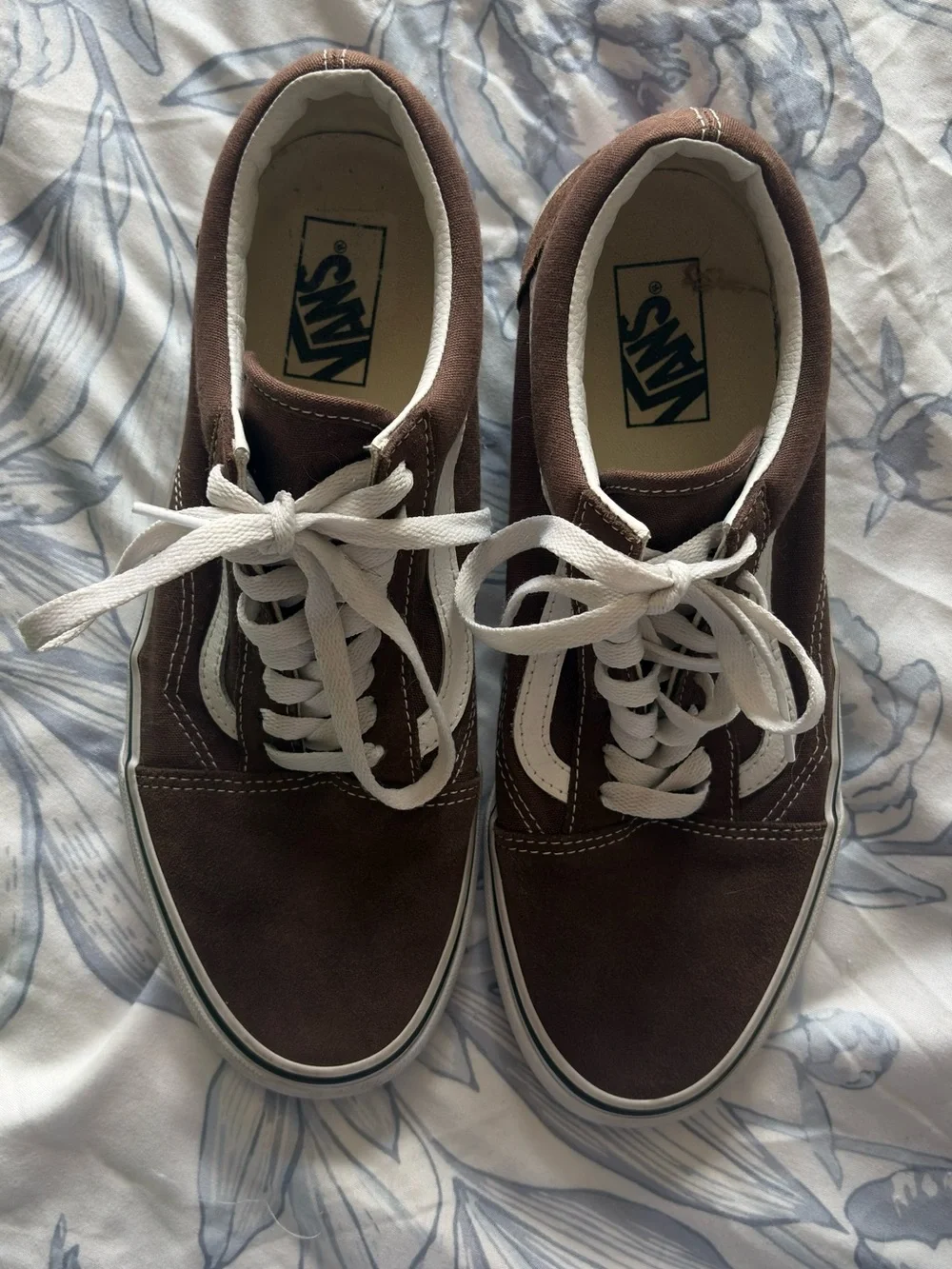 Vans Size 10M Brown Canvas Old Skool Sneakers with White Stripe